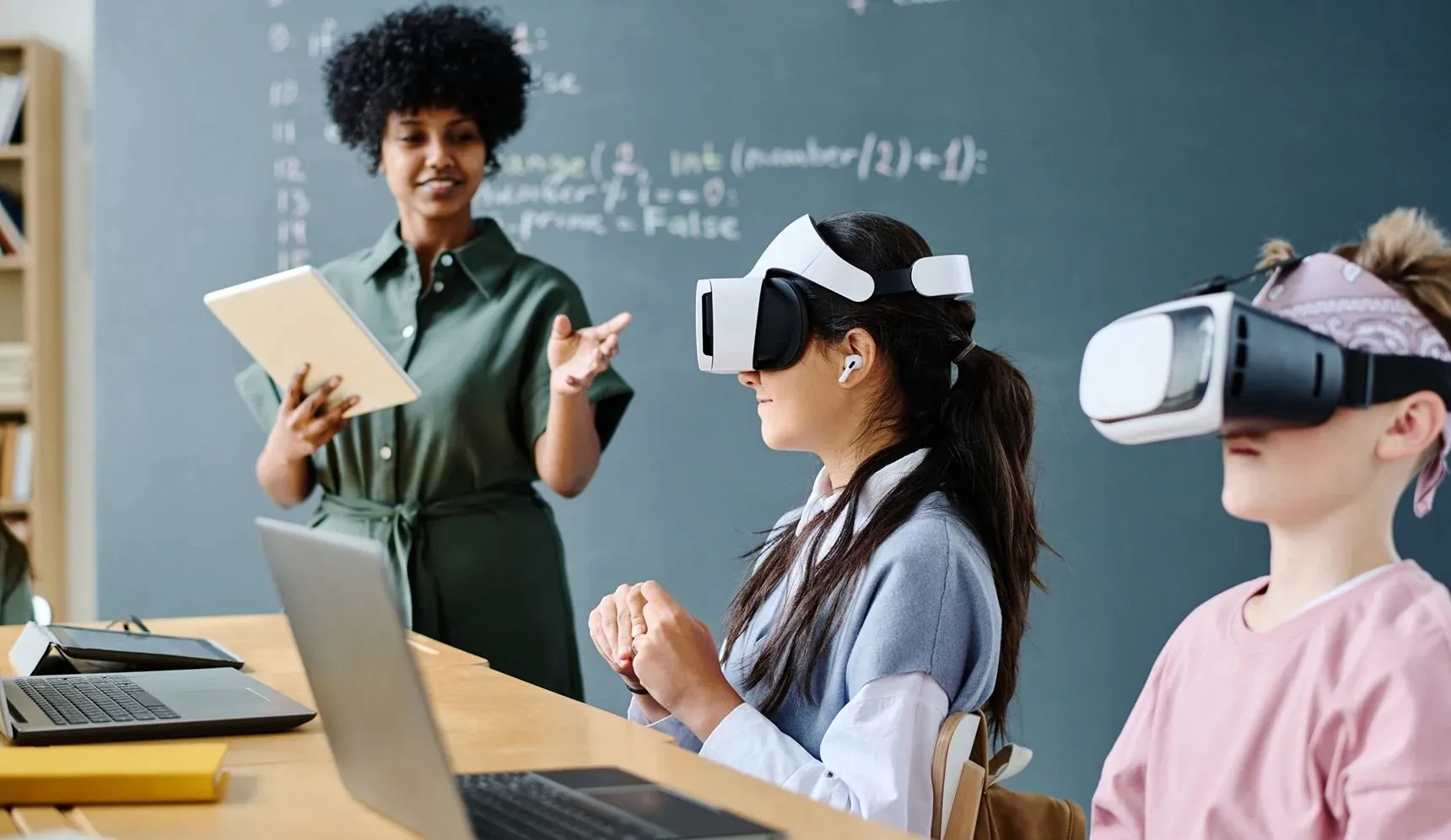 Virtual School Classrooms